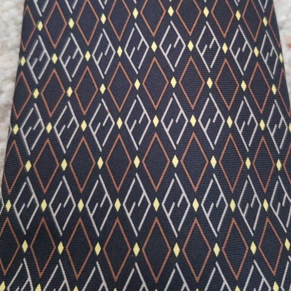 Vintage Fendi tie - Picture 2 of 5